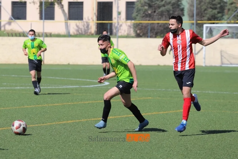 Foto 4 - Resultados, clasificaciones e im&aacute;genes del f&uacute;tbol base provincial