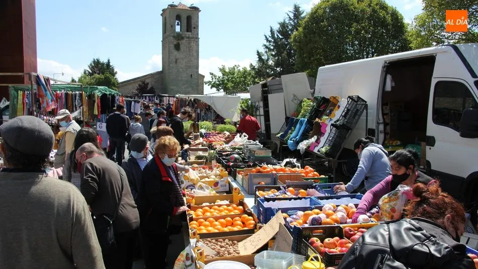 Excelente afluencia de público este domingo 2 de mayo / CORRAL