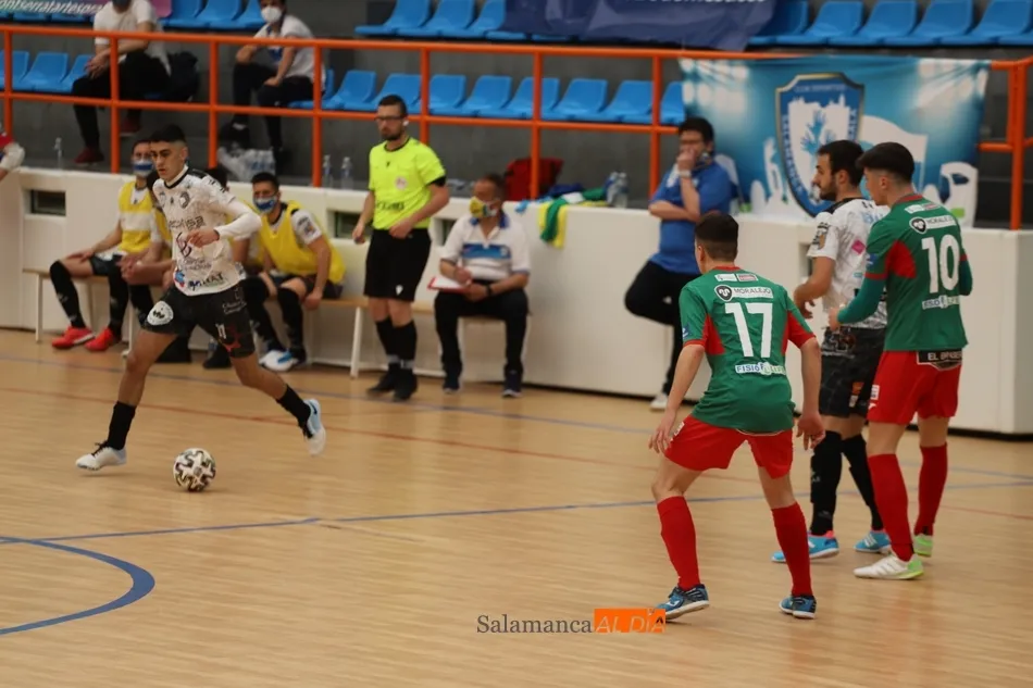 Foto 5 - Tablas entre el FS Salamanca Unionistas y el Intersala Zamora (4-4)  