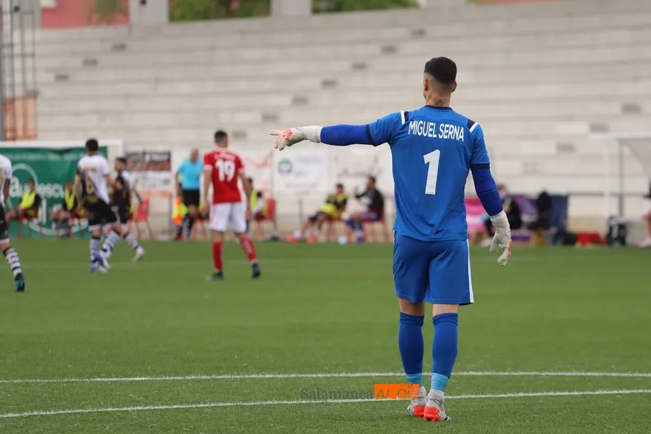 Foto 8 - Unionistas&nbsp;hace humano a un Burgos l&iacute;der y acaricia el playoff (1-0)