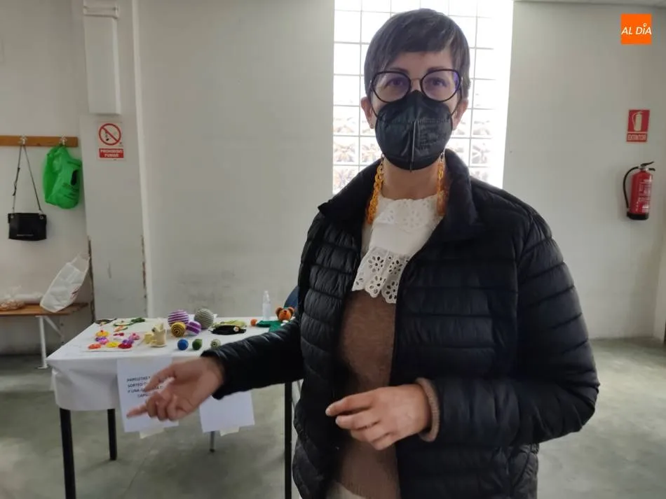Foto 4 - Villoria derrocha solidaridad con el Mercadillo de las Flores  
