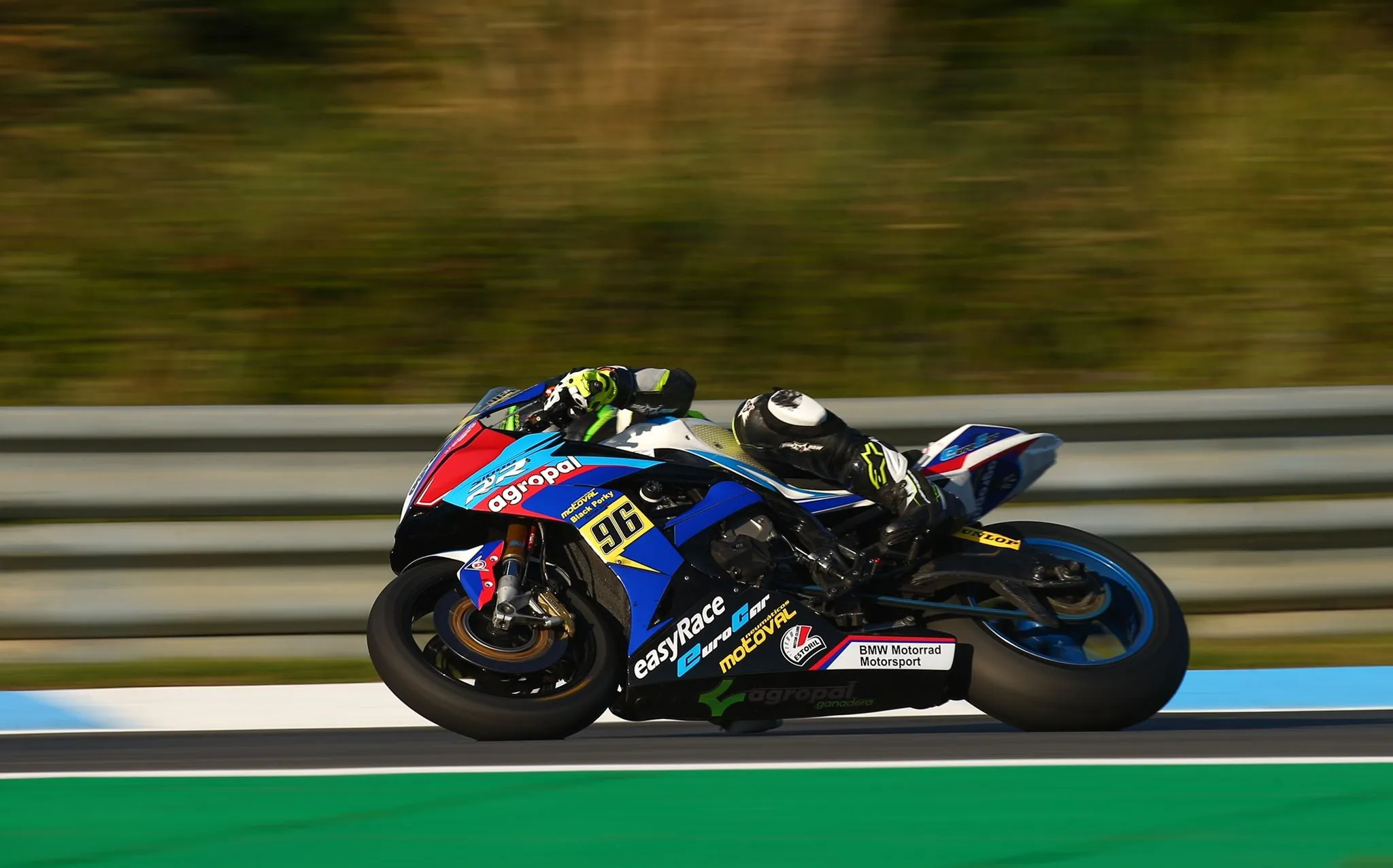Foto 3 - Merch&aacute;n debuta a lo grande con un primer puesto en la categor&iacute;a rookie de la Copa BMW