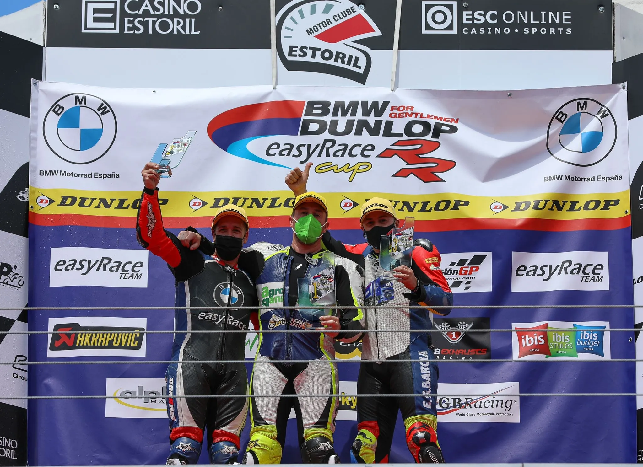 Merchán se subió al podio tras su primer puesto en la categoría de rookies