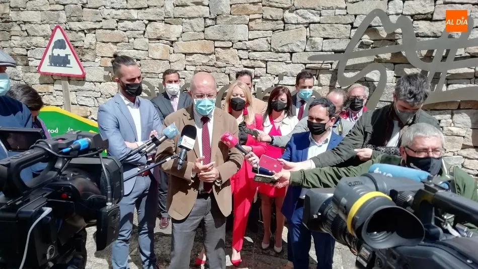 Foto 4 - Igea apuesta por el Camino de Hierro y el turismo de naturaleza en su visita a Lumbrales