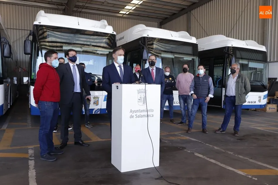 Foto 6 - Salamanca estrenar&aacute; cinco autobuses urbanos entre finales de mayo y principios de junio