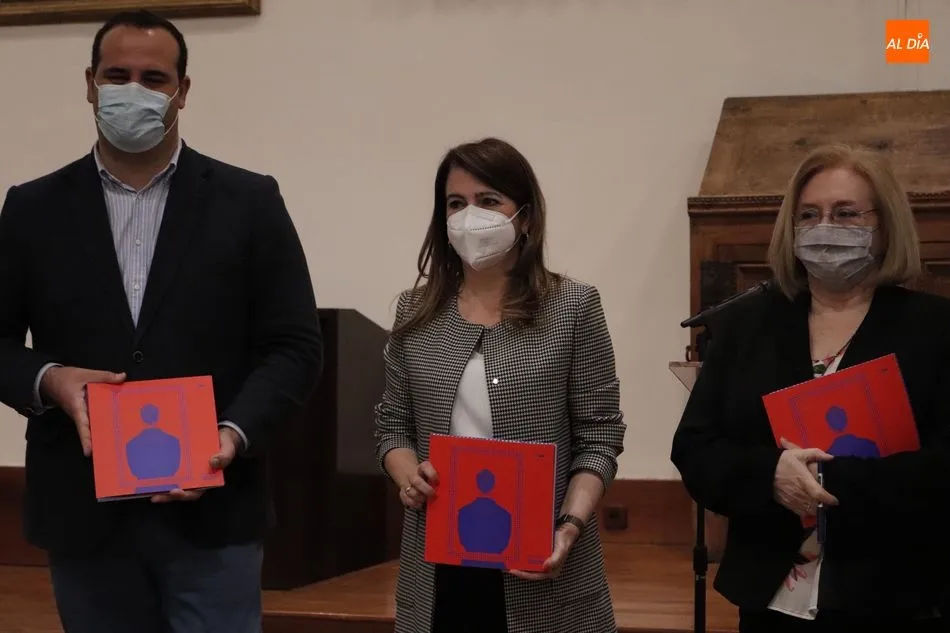Foto 4 - El DA2 acoge la expoxi&oacute;n con las mejores obras de la&nbsp; XXIV edici&oacute;n de los Premios San Marcos