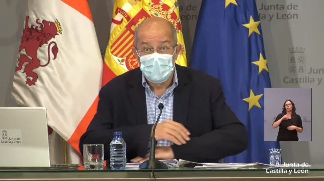 La hostelería podrá abrir hasta medianoche a partir del domingo  