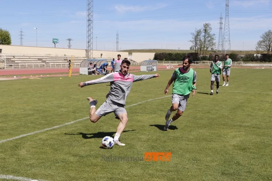 Foto 5 - Escobar celebra sus 100 entrenamientos en el Salamanca UDS sin Casado y con Juancho y Sep&uacute;lveda