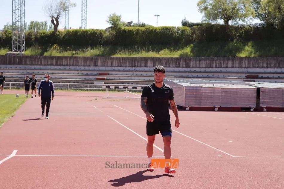 Foto 3 - Escobar celebra sus 100 entrenamientos en el Salamanca UDS sin Casado y con Juancho y Sep&uacute;lveda