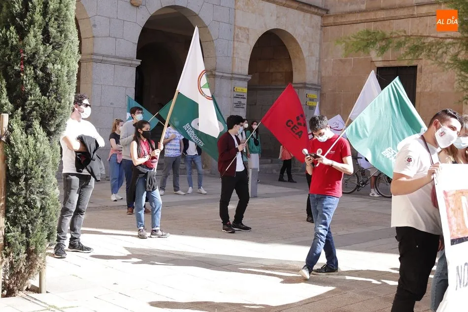 Foto 8 - Concentraci&oacute;n de estudiantes en Salamanca contra el Decreto Castells