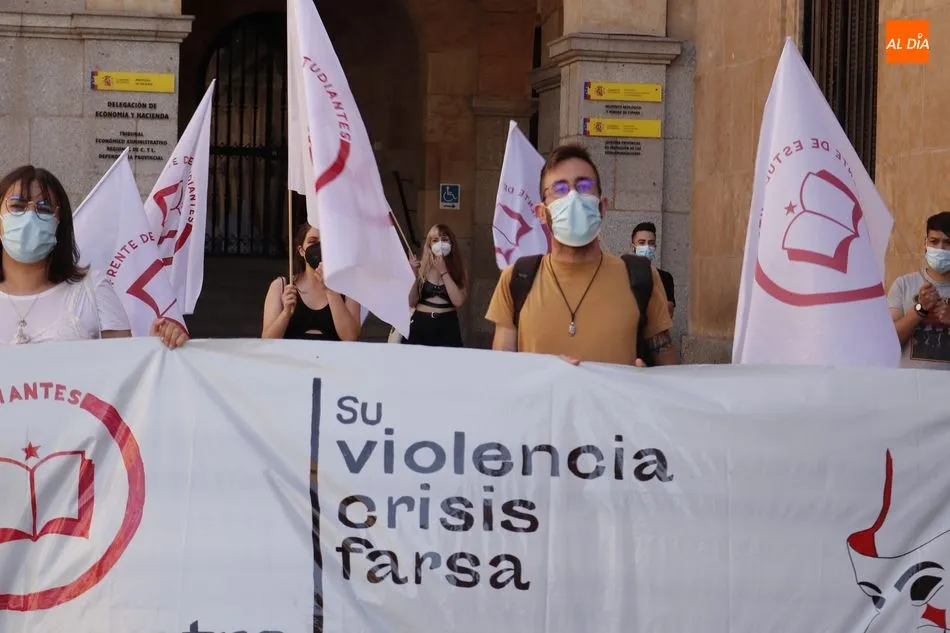 Foto 3 - Concentraci&oacute;n de estudiantes en Salamanca contra el Decreto Castells
