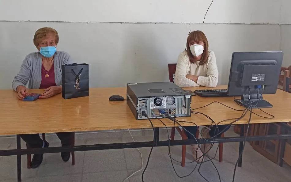 Comienzan las clases de alfabetización digital en Aldehuela de Yeltes  