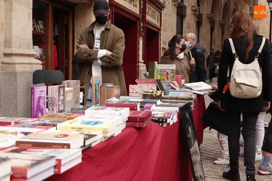 Foto de archivo del último Día del Libro en Salamanca