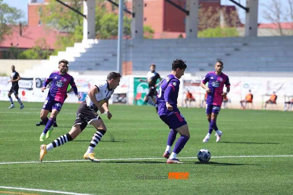 Otro empujón más para Unionistas de cara a seguir soñando con el playoff frente al Promesas  