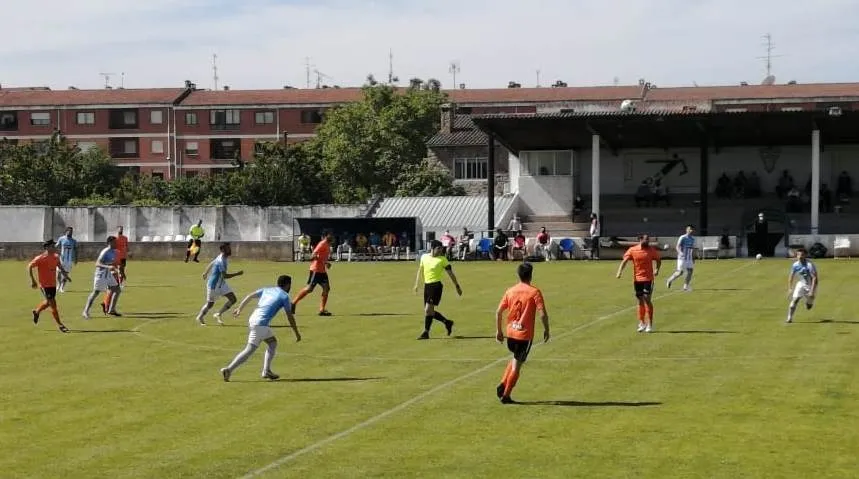 Foto 5 - El Ciudad Rodrigo se impone al Coria en un nuevo amistoso  