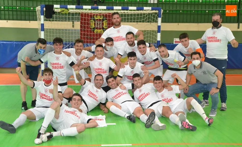 El Senior del III Columnas consigue el ansiado ascenso a 3ª División  