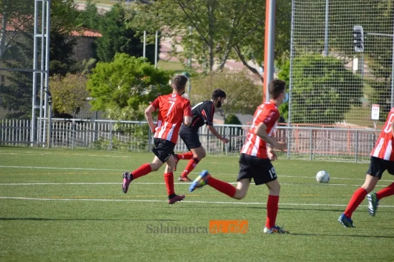 Foto 6 - Resultados, clasificaciones e im&aacute;genes del f&uacute;tbol base provincial