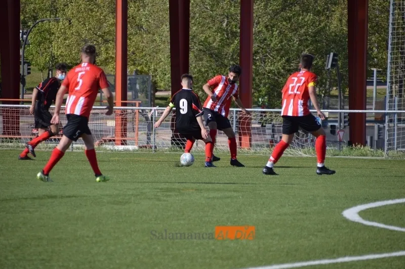 Foto 2 - Resultados, clasificaciones e im&aacute;genes del f&uacute;tbol base provincial