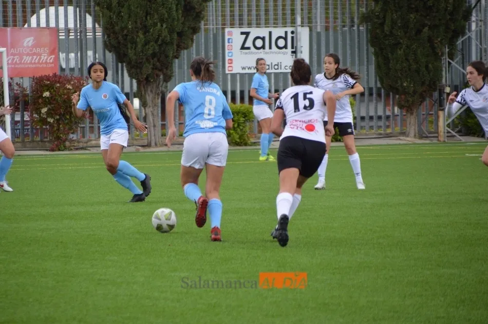 Foto 11 - El Salamanca UDS Femenino cae por la m&iacute;nima ante un Getafe l&iacute;der (0-1)
