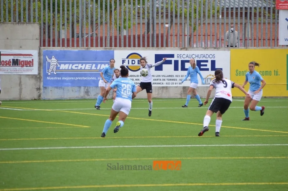Foto 9 - El Salamanca UDS Femenino cae por la m&iacute;nima ante un Getafe l&iacute;der (0-1)