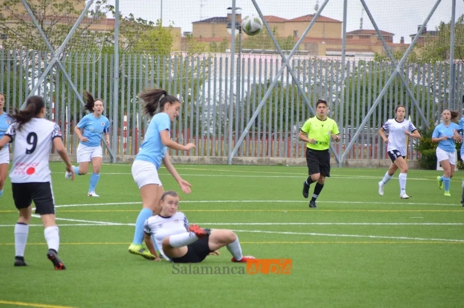 Foto 6 - El Salamanca UDS Femenino cae por la m&iacute;nima ante un Getafe l&iacute;der (0-1)
