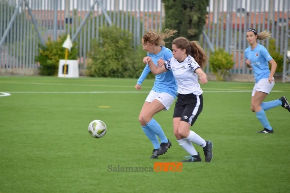 Foto 5 - El Salamanca UDS Femenino cae por la m&iacute;nima ante un Getafe l&iacute;der (0-1)