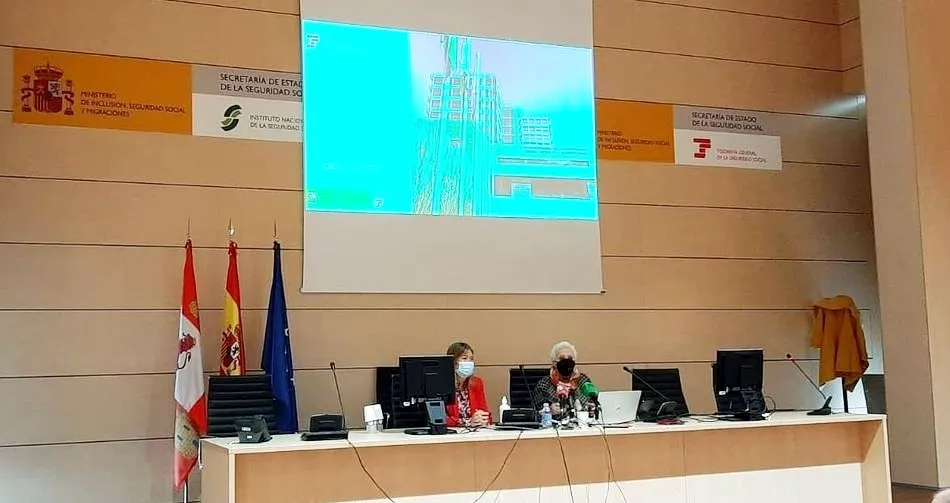 Presentación en Salamanca del portal, con la subdelegada del Gobierno, Encarnación Pérez, y la directora provincial de Seguridad Social, Cristina Prieto