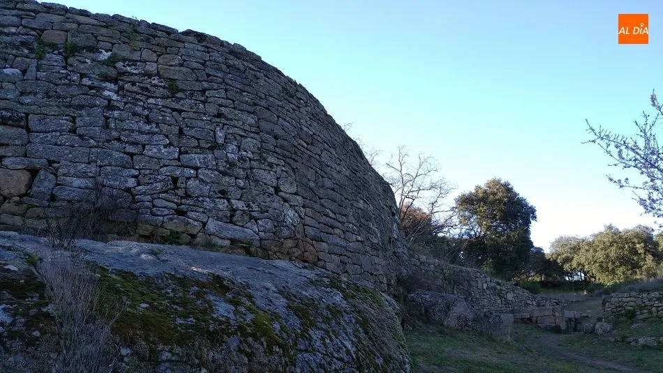 Foto 6 - El pr&oacute;ximo domingo se inician las visitas guiadas al Castro de las Merchanas