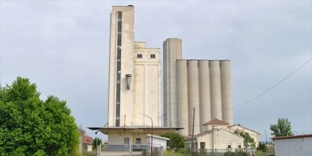 El silo de Peñaranda volverá a la vida tras ser adquirido en subasta por más de medio millón de ...