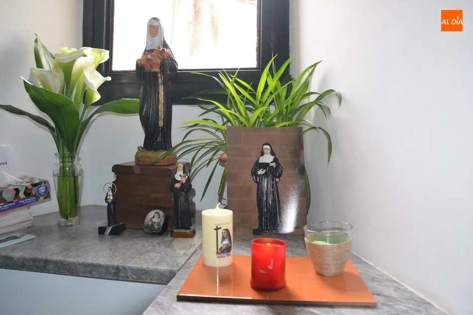 Desplegado el habitual altar en honor a Santa Rita en la Casa Consistorial  