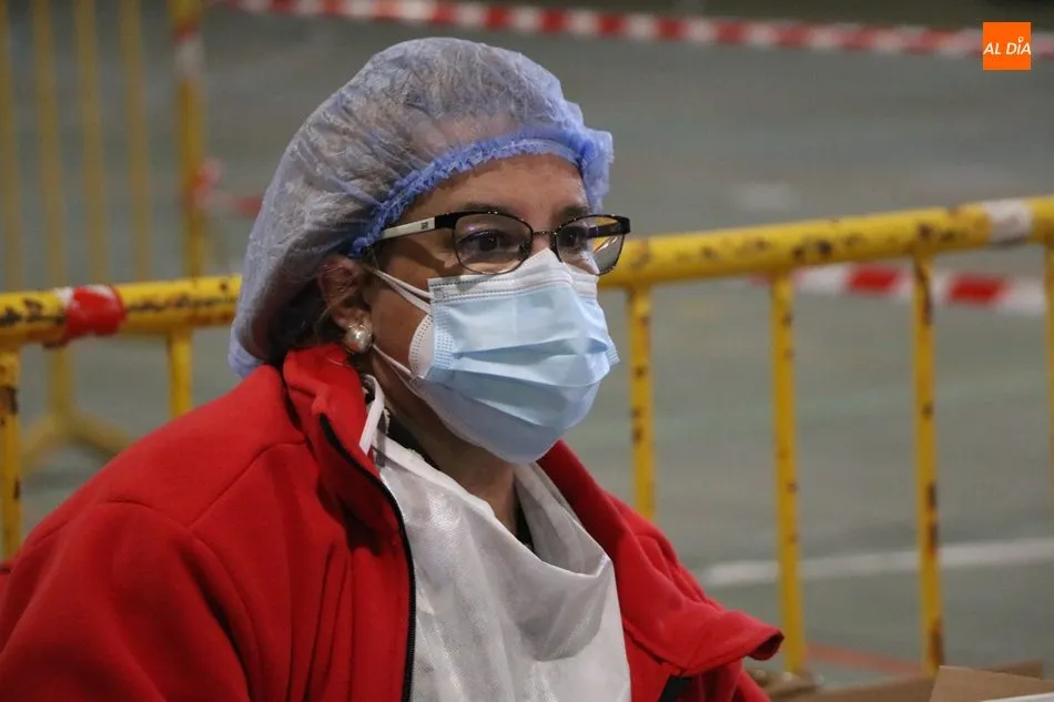 Foto 11 - En torno a 600 personas reciben la segunda dosis de la vacuna anticovid en Lumbrales  