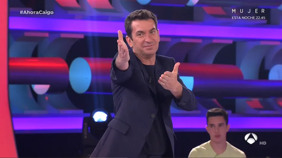 Foto 4 - Arturo Valls, invitado en pleno &lsquo;&iexcl;Ahora Caigo!&rsquo; de Antena 3 al Carnaval del Toro  