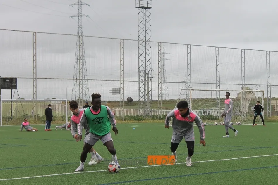Foto 7 - El Salamanca UDS prepara la final de Covadonga sin Casado y Sep&uacute;lveda