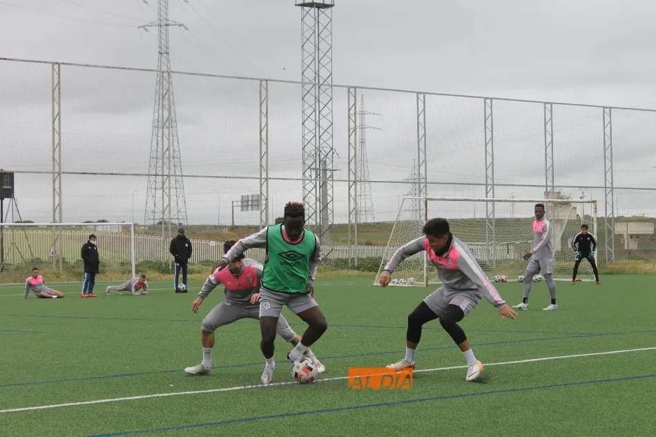 Foto 5 - El Salamanca UDS prepara la final de Covadonga sin Casado y Sep&uacute;lveda
