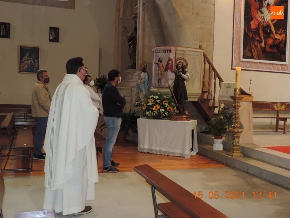 Foto 4 - Aldearrubia honra a San Isidro con una misa  