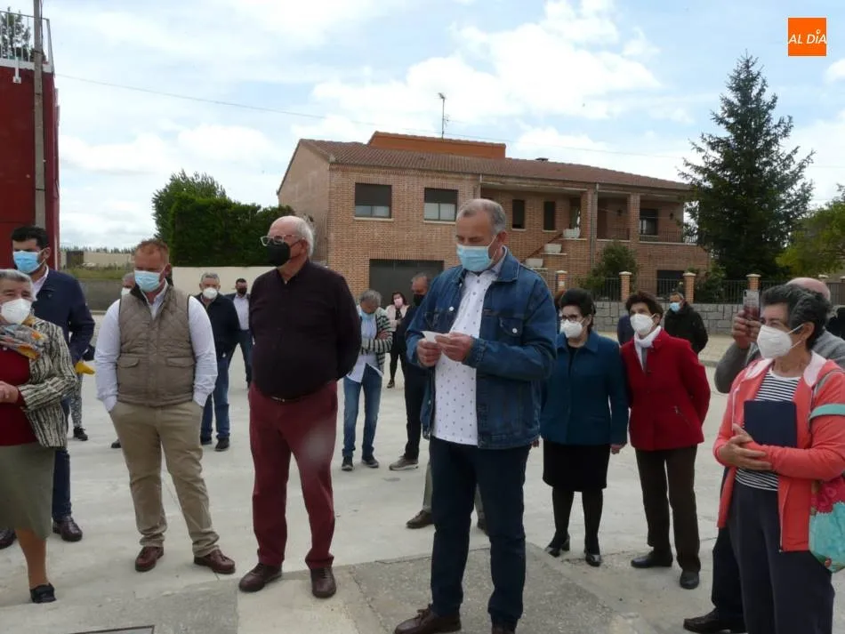 Foto 5 - Villoria inaugura una cruz en memoria de los antepasados  