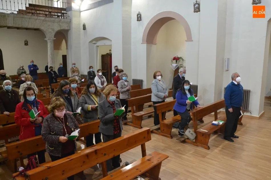 Foto 6 - La Parroquia de Santa Marina festeja a San Isidro en su misa dominical  