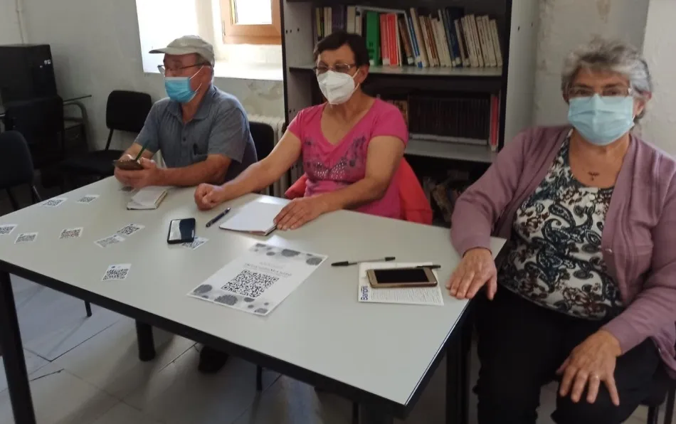 Foto 7 - La Fundaci&oacute;n empieza tambi&eacute;n a impartir clases de nuevas tecnolog&iacute;as en Pe&ntilde;aparda  