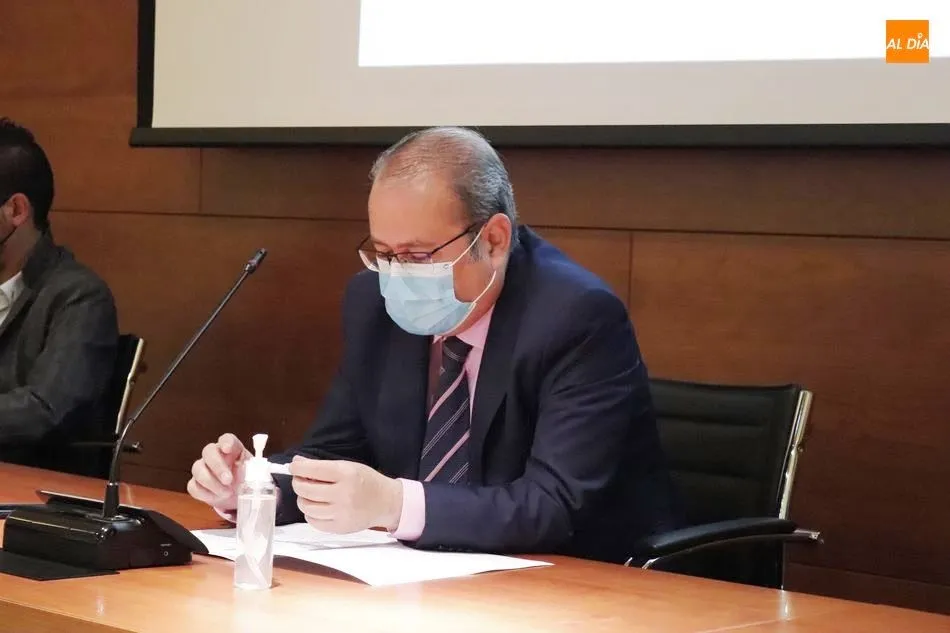 Foto 4 - CES presenta AEMENSA, la Asociaci&oacute;n de Empresas de Electricidad y Energ&iacute;a de Salamanca  