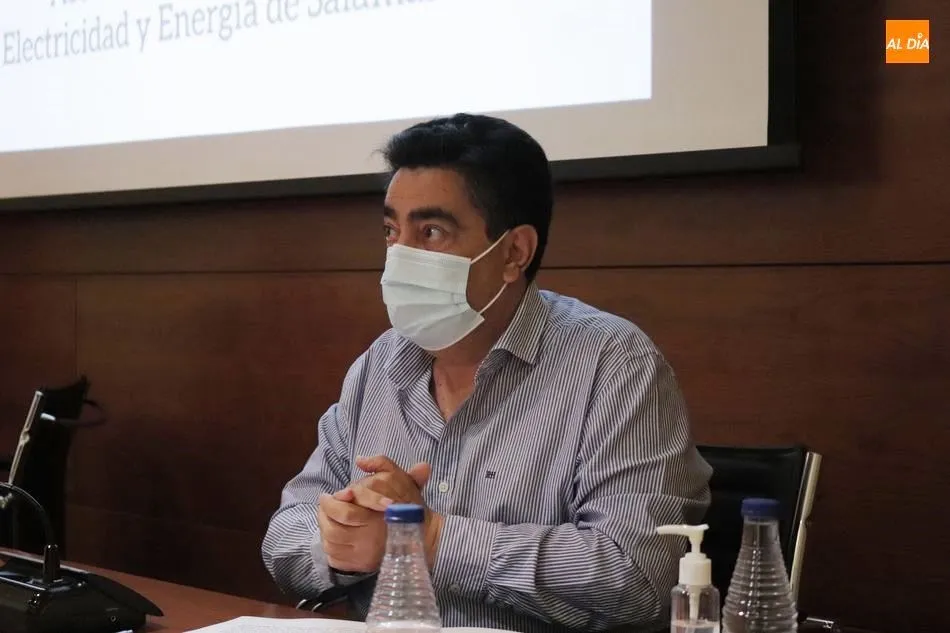 Foto 3 - CES presenta AEMENSA, la Asociaci&oacute;n de Empresas de Electricidad y Energ&iacute;a de Salamanca  