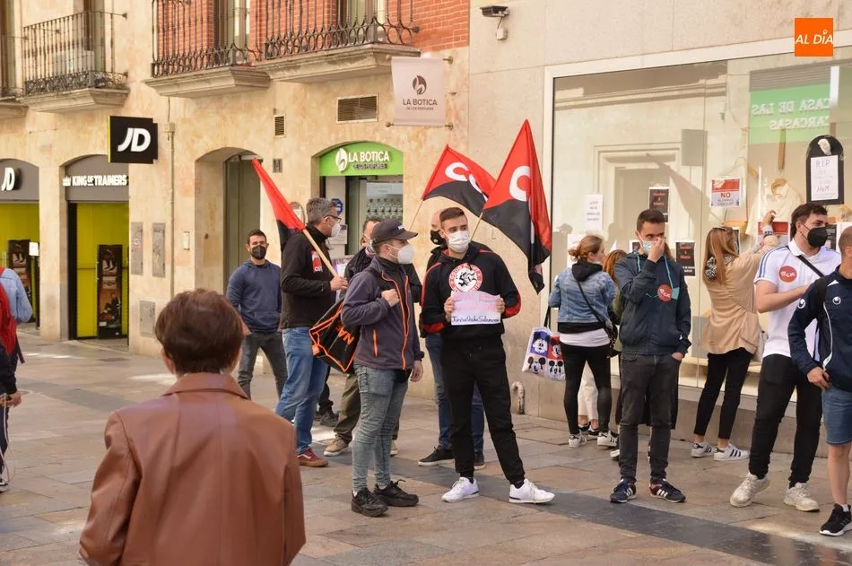 Foto 9 - Siguen las protestas de las trabajadoras de H&M por el despido colectivo en Salamanca