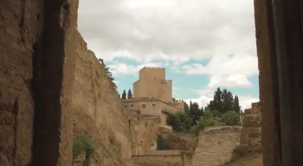 Ciudad Rodrigo inicia su participación en FITUR 2021 estrenando un vídeo promocional junto a...