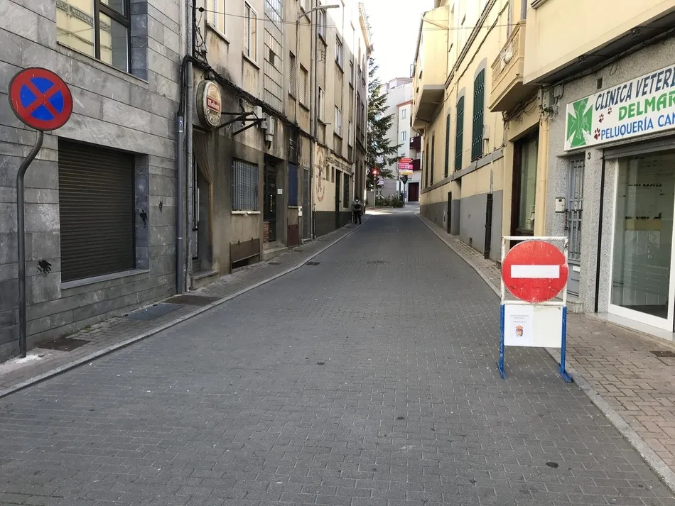 Corte de tráfico en la zona centro de Guijuelo