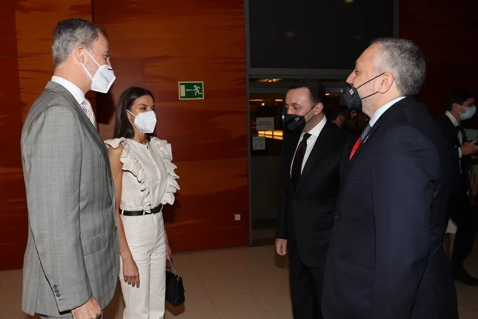 Foto 5 - La Reina Letizia sorprende con su espectacular look en la inauguraci&oacute;n de Fitur