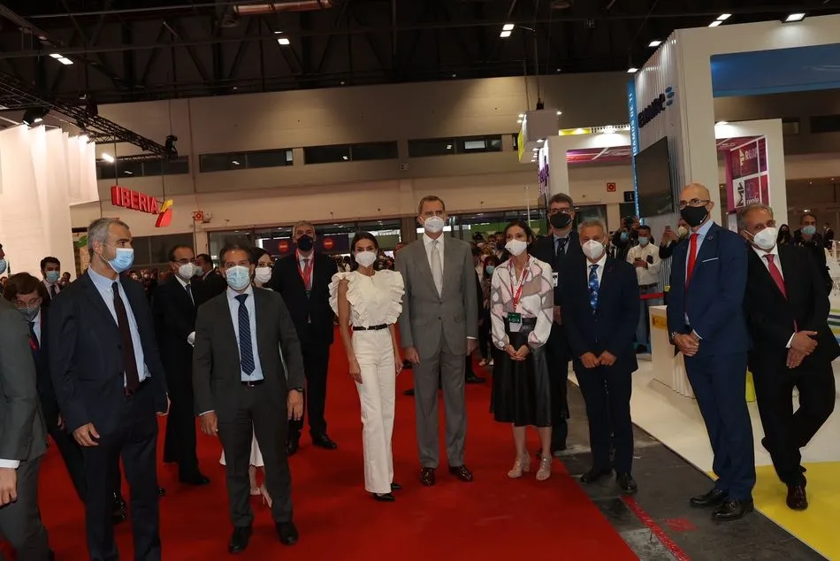Foto 3 - La Reina Letizia sorprende con su espectacular look en la inauguraci&oacute;n de Fitur