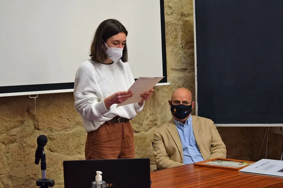 Foto 3 - Alicia Dur&aacute;n G&oacute;mez gana el concurso &lsquo;Carta a un militar espa&ntilde;ol&rsquo;