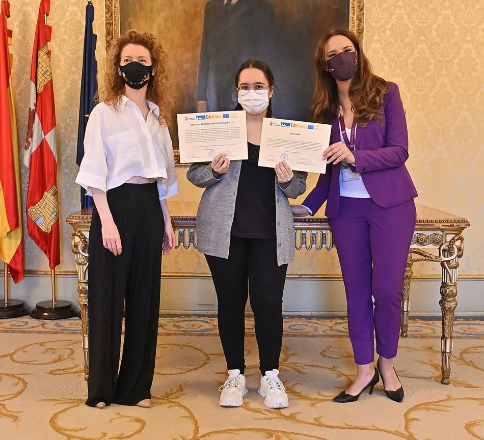 Foto 4 - Finaliza el curso &lsquo;Atenci&oacute;n sociosanitaria a personas dependientes&rsquo; con una alta tasa de...