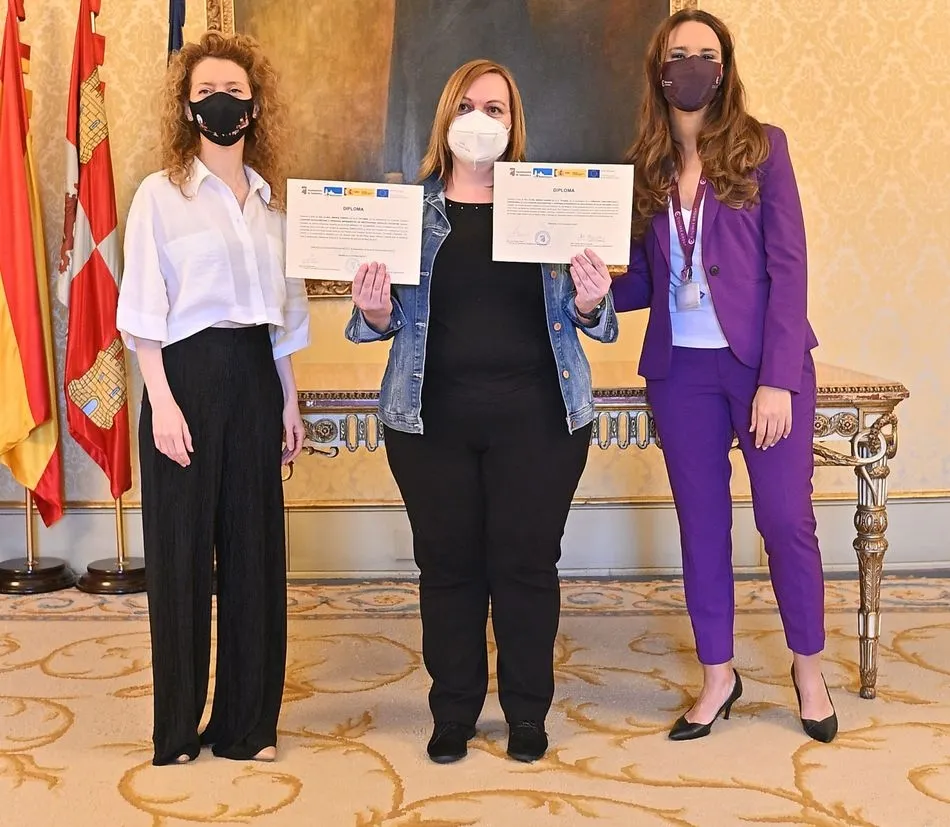 Foto 11 - Finaliza el curso &lsquo;Atenci&oacute;n sociosanitaria a personas dependientes&rsquo; con una alta tasa de...