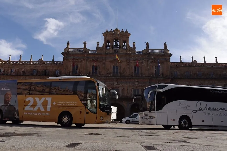 Foto 4 - La imagen de Vicente del Bosque recorrer&aacute; Madrid promocionando Salamanca como destino tur&iacute;stico