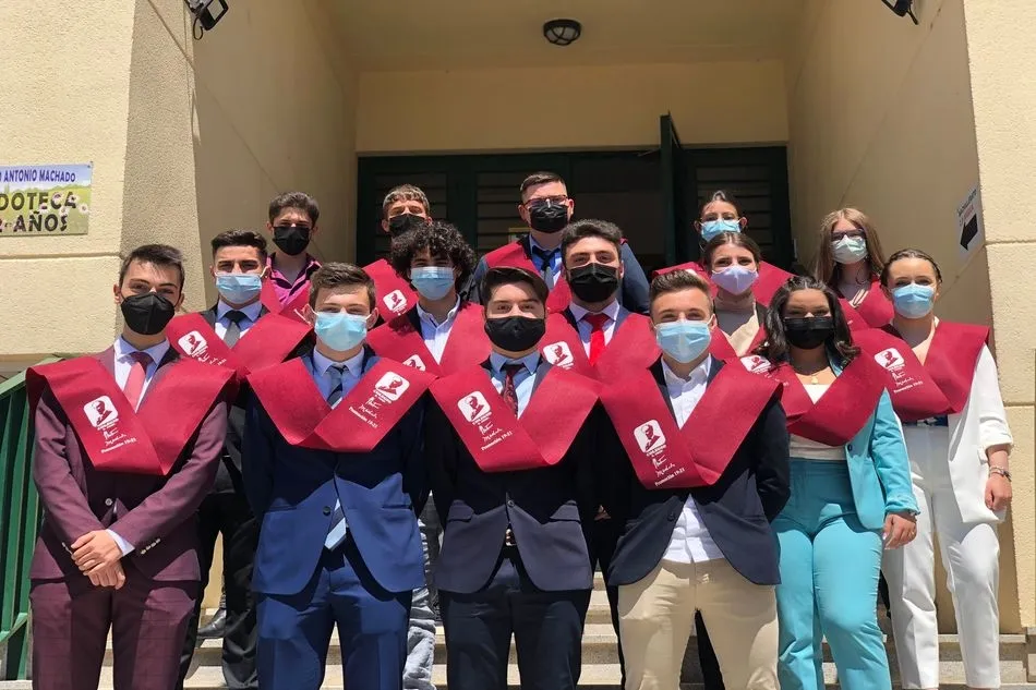 Graduación de los alumnos de Segundo de Bachillerato del Colegio Antonio Machado